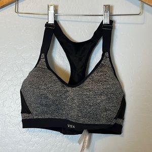 Victoria’s Secret VSX Sports Bra 34C
